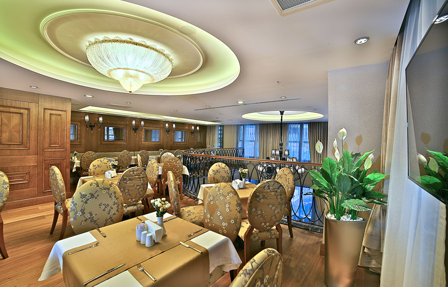 Adelmar Hotel Restaurant