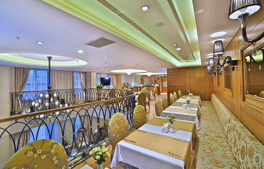 Adelmar Hotel Restaurant